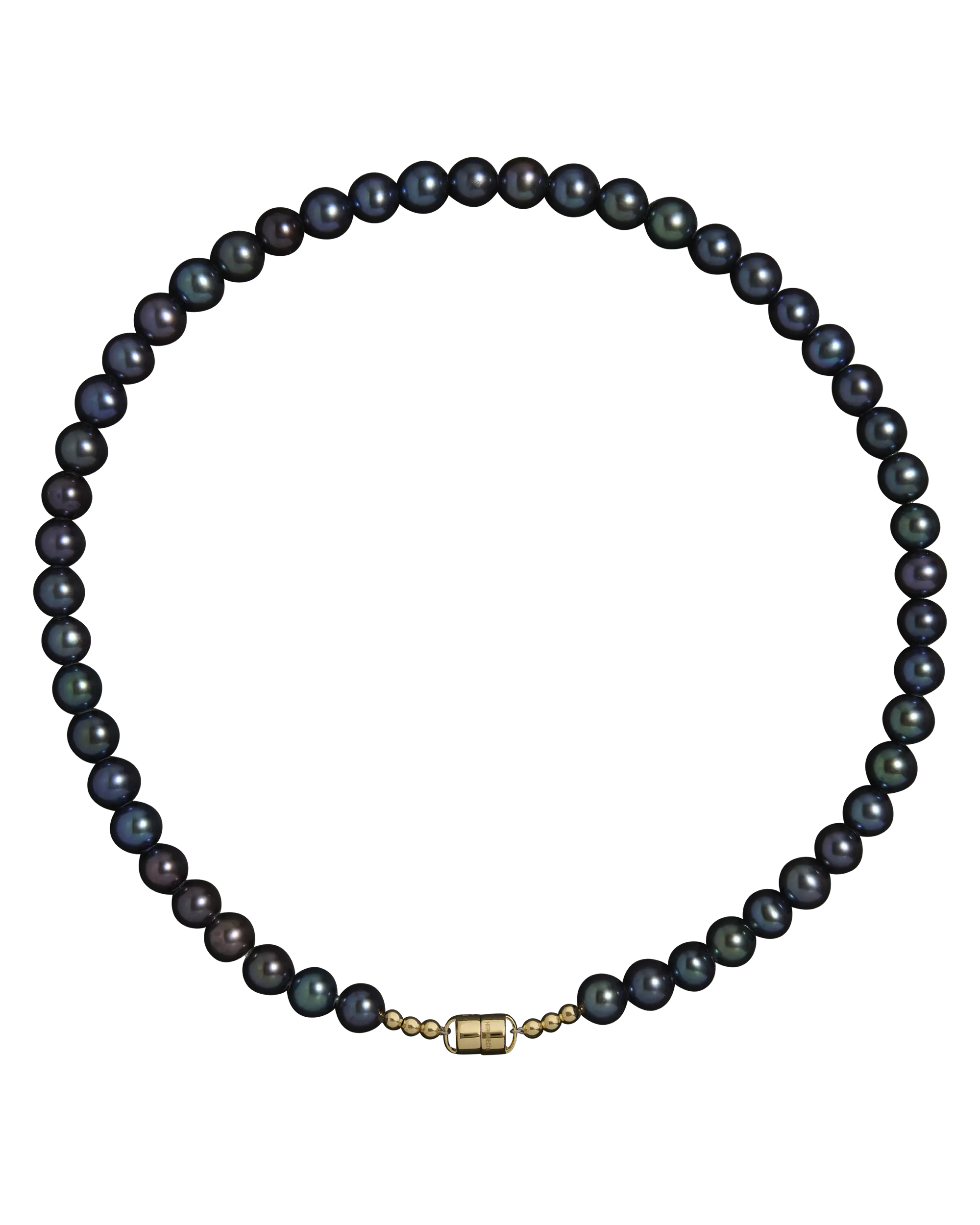 Black pearl necklace with a 18K gold  clasp